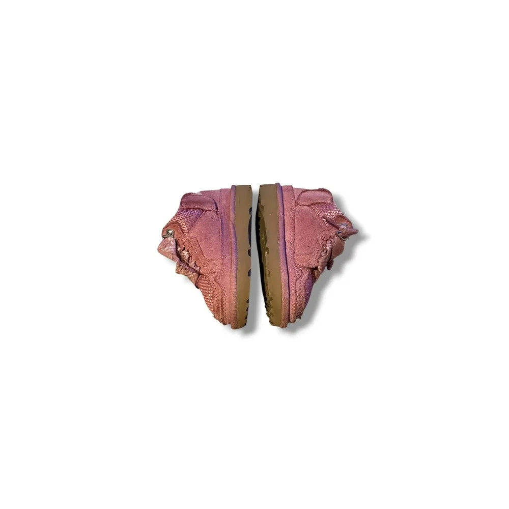 UGG Lowmel Toddler Boots Size 6 Pink Suede‎ Shearling Lace Up Sneakers
